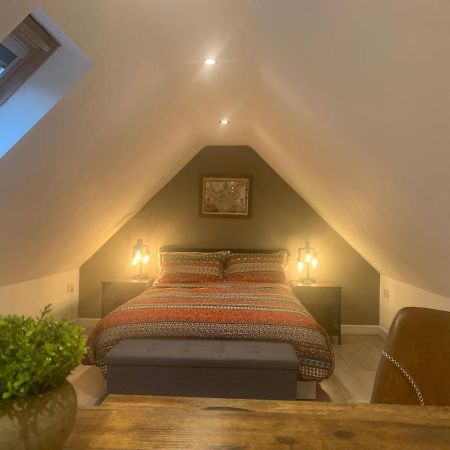 Fantastic Location, Annexe With Hot Tub Villa Warmingham Ngoại thất bức ảnh